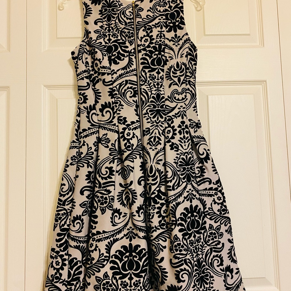 Size 6 dress.
